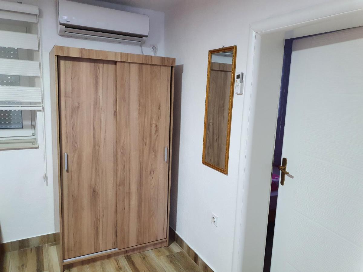 Family Apartment Near Old Town Мостар Экстерьер фото